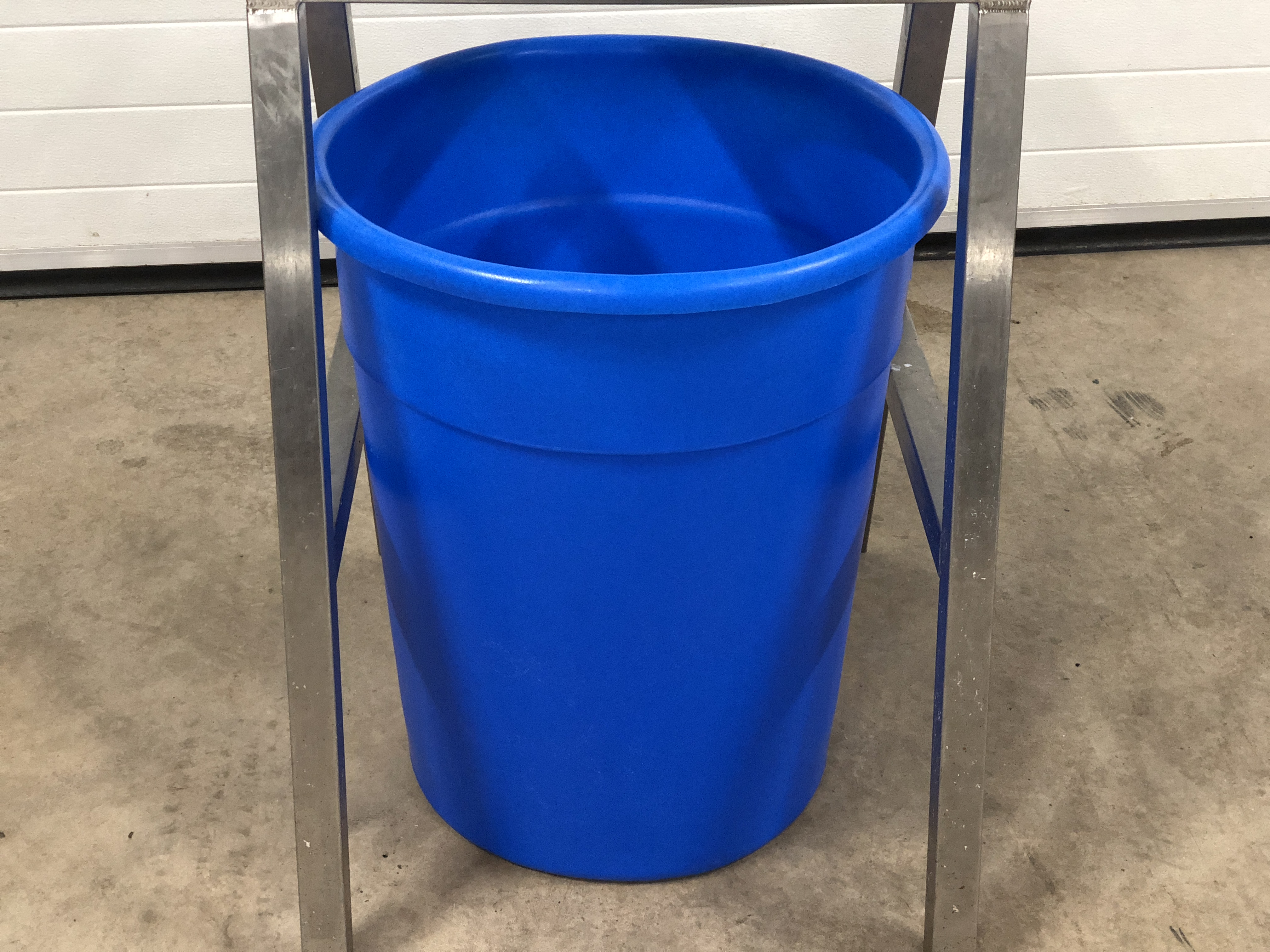 Agritec International New Food Grade Blue Tubs